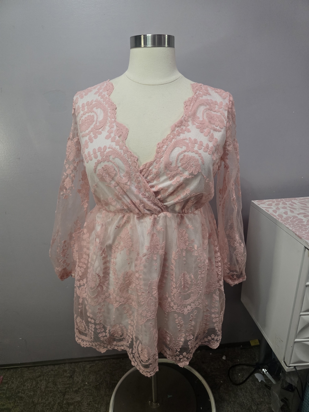 Boohoo Pale Pink Lace Detail Tunic